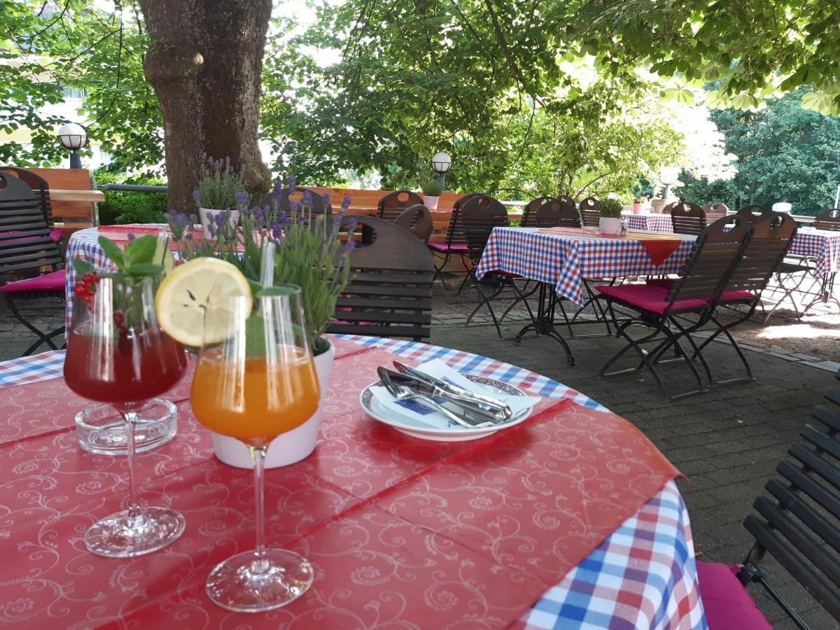 Gasthaus Auerhahn Baden-Baden Exterior photo